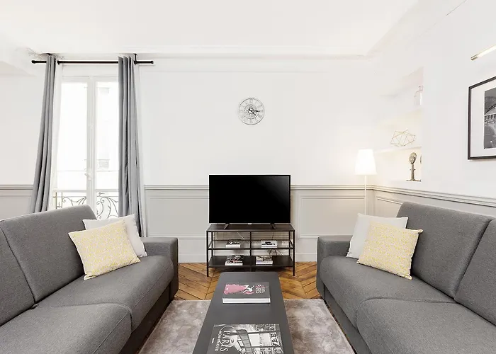 Livinparis - Luxury 4 Bedrooms Opera Lafayette II